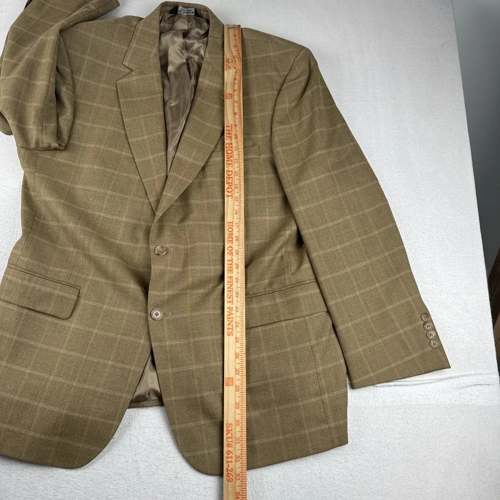 Jos A Bank Gordon Windowpane Light Brown Sport Coat 44R Wool office business